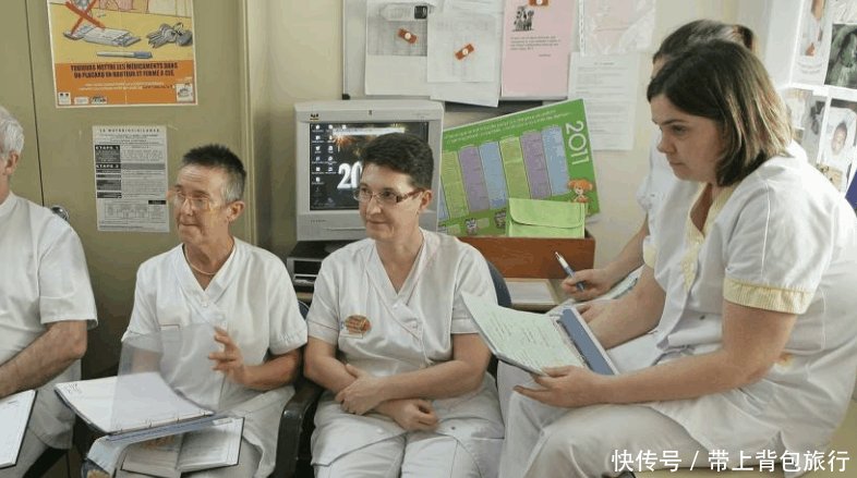 日本造女性机器人,还能像真人一样生孩子,网友