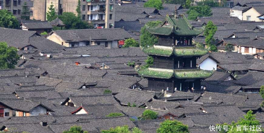 四川南充唯一的县级市,人口88万,拥有5A古城景