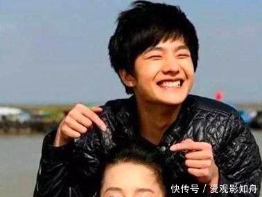 她和杨洋一起出道,曾亲密到十指相扣 却在朋友