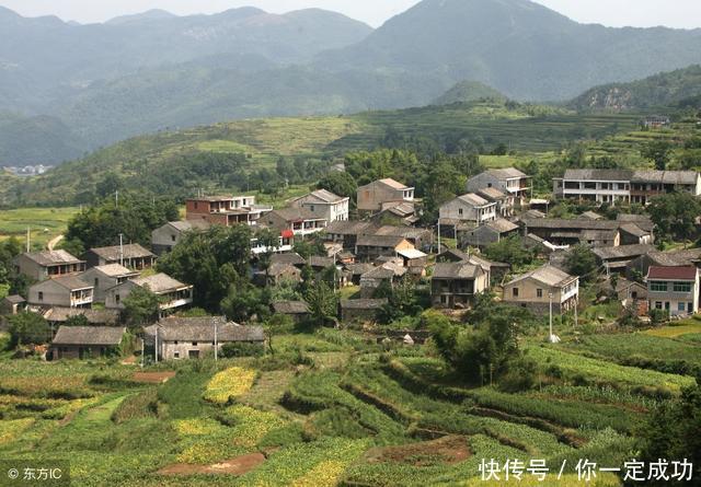 “一人赚钱全村馋，一人致富全村拦”，农村人真的这么坏吗？