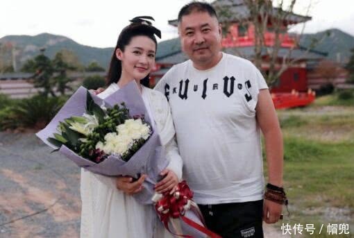 李沁新作品杀青!一袭白衣又美又仙,看造型要比