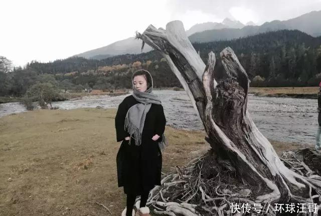 我希望你来到我的城市我招待你,你为我讲故事