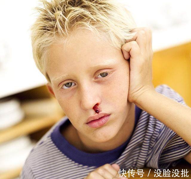 宝宝夜间咳嗽不止,鼻塞鼻痒便秘磨牙,罪魁祸首