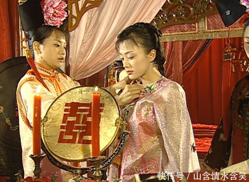 永琪与知画新婚之夜,要不是知画拦着,永琪早就跟知画办完事了!