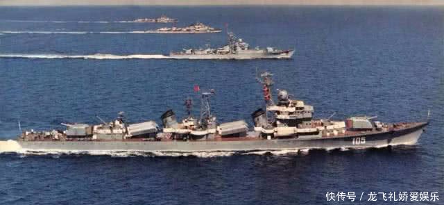 中国海军70周年大阅兵:首艘外国军舰抵达青岛