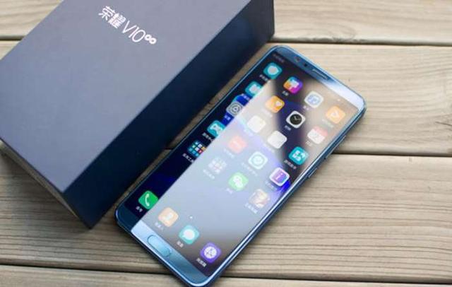 同价位的小米手机和华为,你会买哪个?网友:反