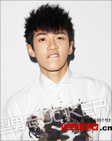 下面图片<em>柯震东发型</em>怎么剪