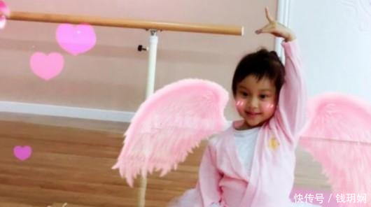 个细节喜欢上甜馨的 是贾乃亮还是王源 还是表情包