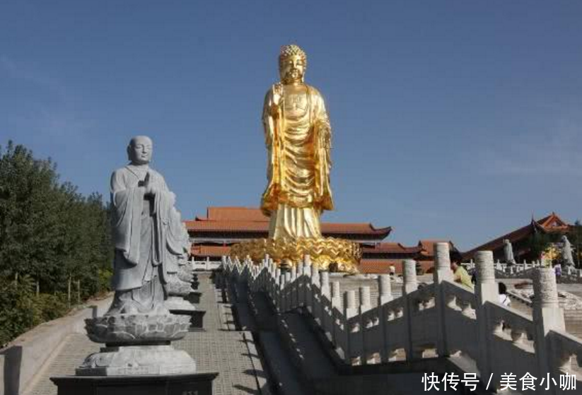 中国再现“第一大佛”!耗资10亿,用了26斤黄金打造!
