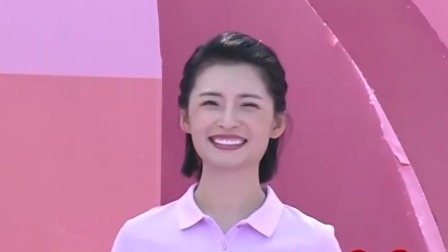 男生女生向前冲 第十四季 姐妹俩携手闯关分享童年趣事，相继落水默契十足