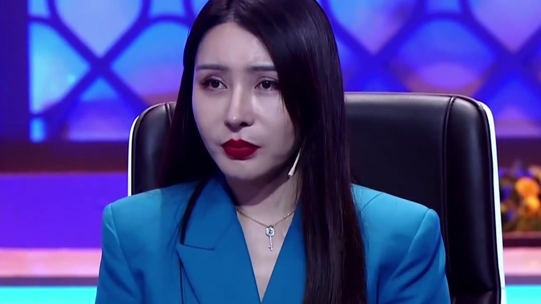 选手求学被嘲讽 十年逆袭成功买房