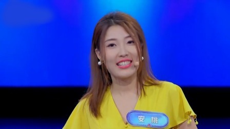 语文老师趣味配音秀，汉服走秀惊艳全场