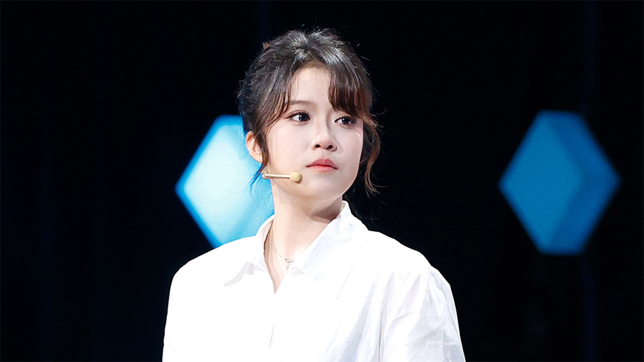 第12期：吉大女生获11家企业爆灯