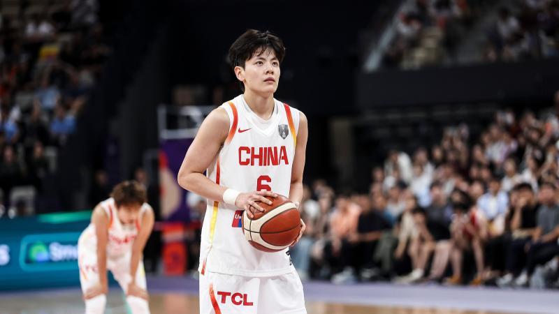 [篮球公园]20251128 对话——杨舒予