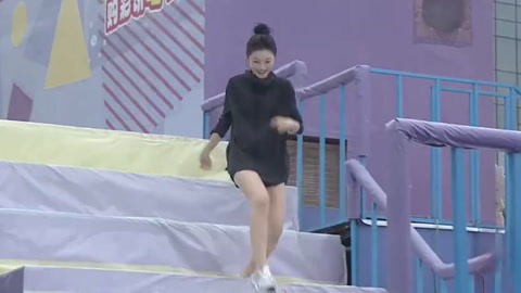 男生女生向前冲第17季 刘思瑶闯关尽显技巧 零差评外卖小哥矫健登顶