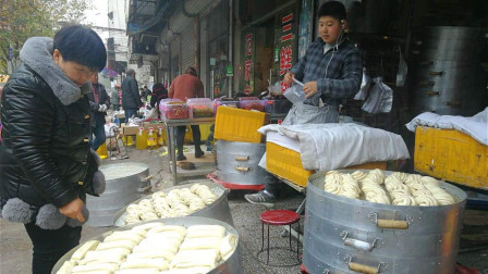 俗语“赚熟人钱，吃生人饭”，什么意思？