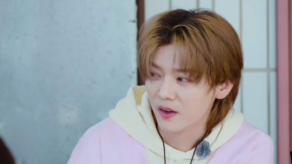 抢先看：五哈团为赢美食开启刺激真人版吃鸡