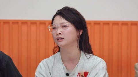 喜剧之王单口季第3季 嘻哈留哈兰德同款发型 翟佳宁化身糊弄学大师