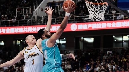 2024-2025赛季CBA战况 CBA-杨瀚森22+11+4帽弗格41分 辽宁惜败青岛