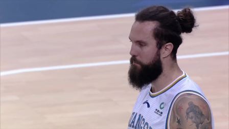 同曦VS江苏第四节：白热化阶段！江苏90-88险胜同曦