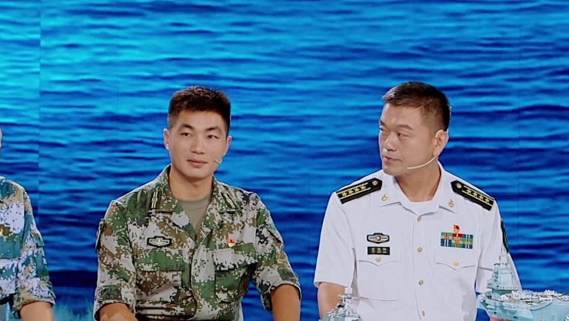 这十年&middot;追光者 这十年·追光者 第10集