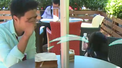 宝贝在这儿 袁成杰吓哭萝莉 左立遇熊娃难招架