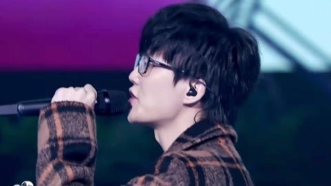 许嵩演唱《我乐意》