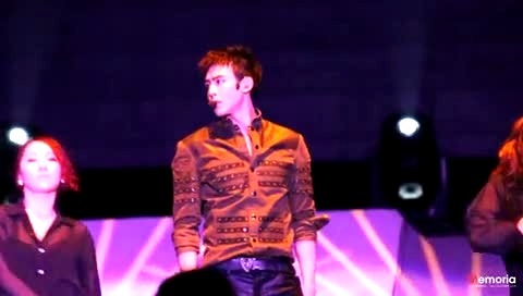 2PM Back To You 香港演唱会 饭拍版 12/03/10-2PM
