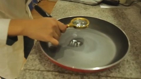 播报多看点 不粘锅特氟龙图层是否有毒