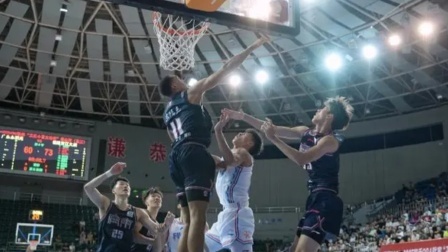 2024-2025赛季CBA战况 CBA季前赛-巴顿30+8 广东17分逆转福建