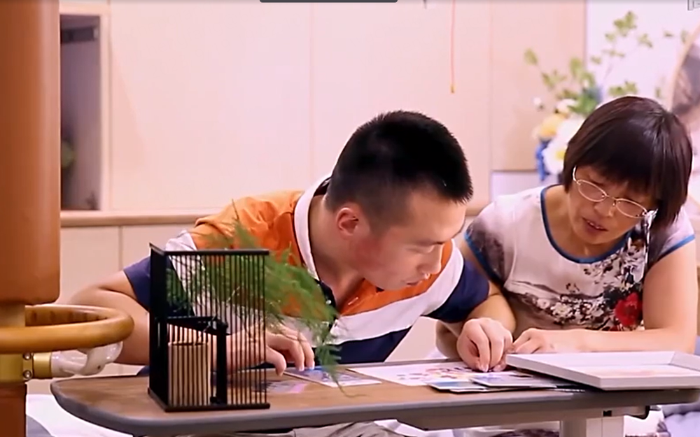 日本设计师为僵硬患者造功能室