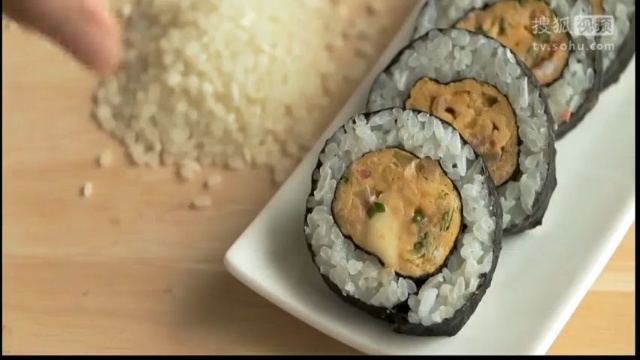 美&middot;食 在家也能做出美味有口感的寿司，再也不要花钱买了