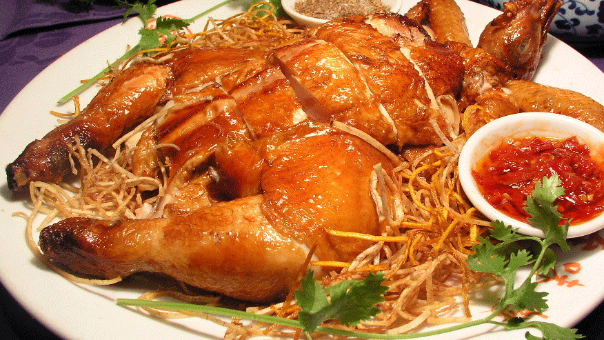 人气美食 火烤？汤煮？这碗牛肉面不一般