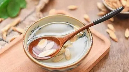 健康之路 黄芪水能长期喝吗？专家的忠告不能忽视！