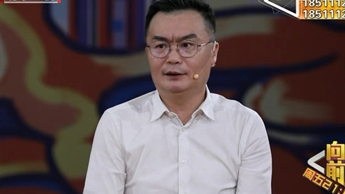 向前一步 共治家园 20年“弃管”小区谁来管