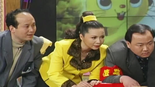 欢乐集结号 足球老师巧引导 夫妻球迷真疯狂
