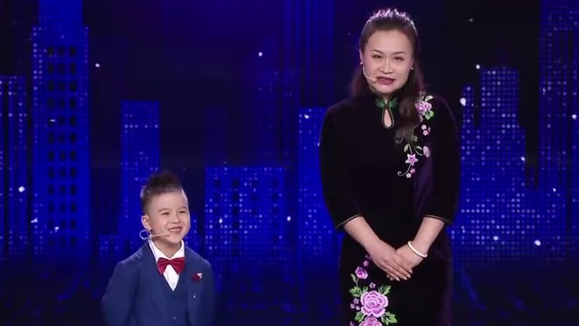 第5期：气质辣妈，携可爱萌娃逗笑众人。超帅气宝妈定义不一样的美！