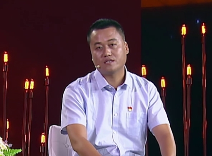 铁路工程师谱写新时代螺丝钉精神