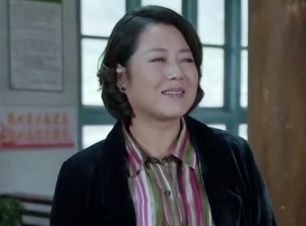 王茜华谈剧中人物“贾胜利”