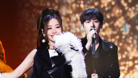 张靓颖甜美嗓音化身小猫 蒋敦豪disco舞台