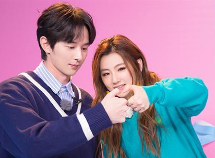 甜蜜的任务 Selina张轩睿回应“原地结婚”