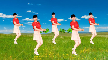 广场舞《七月火把节》简单欢快的32步，跳起来真好看