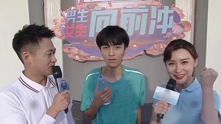 新人王争霸赛进入尾声，男女生队使出浑身解数