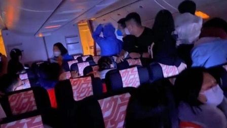 突发！一法航班机客舱起火后返回首都机场，舱内画面曝光