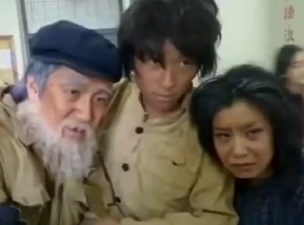 综艺吃瓜社 朱一龙脱皮式成长回顾