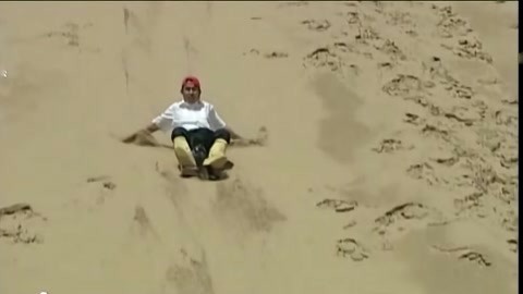 经典传奇 特殊地形地质使沙湾形成回音壁