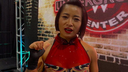 WWE在中国 WWE中国之星李霞，收获前辈娜塔莉亚的肯定