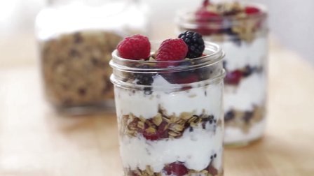 健康减肥早餐燕麦水果酸奶杯 118