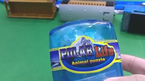 托马斯小火车玩具视频 北极熊组装拼接拼图