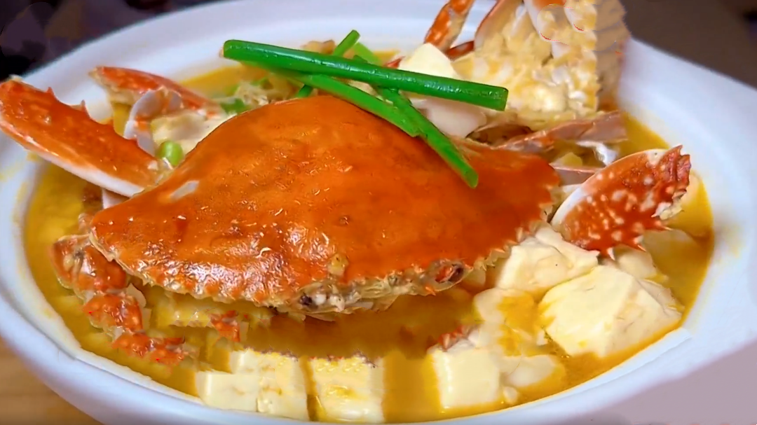 人气美食 时令一锅鲜 梭子蟹豆腐煲